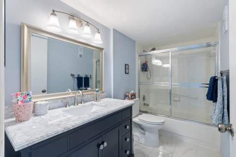 6096 Huntwick Terrace #206, Delray Beach FL - photo 21 of 46