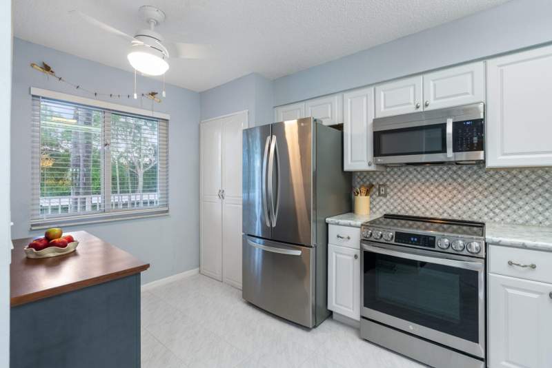 2 bedroom Condominium at 6096 Huntwick Terrace #206, Huntington Pointe, Delray Beach — photo 3