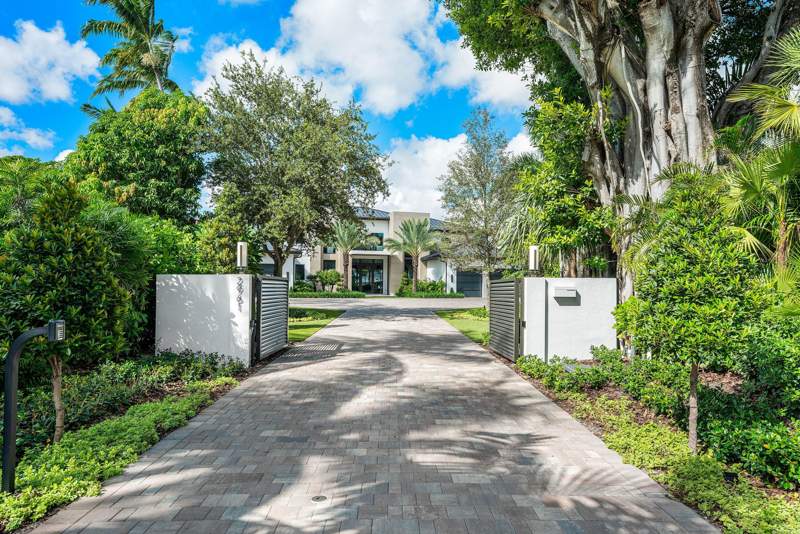 6 bedroom Single Family Residence at 2961 NE 27th Avenue, Lighthouse Point 5th Sec, Lighthouse Point — photo 3