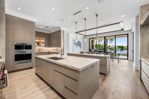 2961 NE 27th Avenue, Lighthouse Point FL - photo 11 of 97