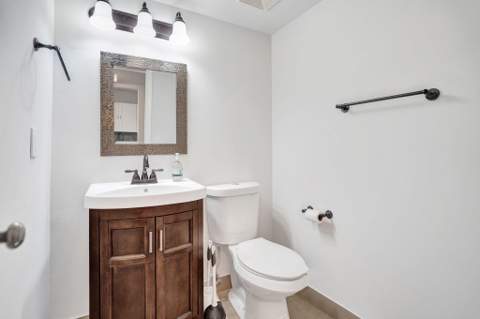 130 Lake Meryl Drive, West Palm Beach FL - photo 13 of 55