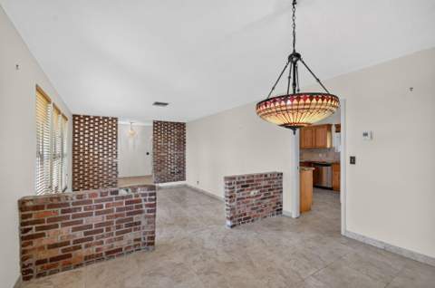 8 Bell Lane, West Palm Beach FL - photo 16 of 70