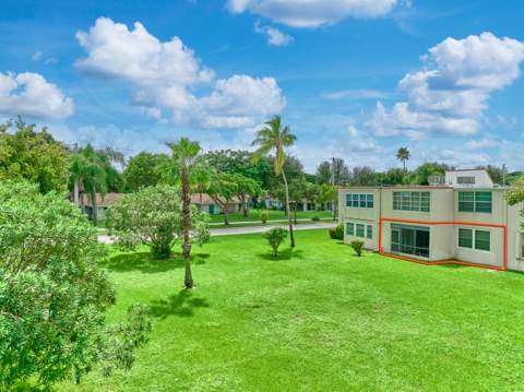 9 Willowbrook Lane #107, Delray Beach FL - photo 6 of 52