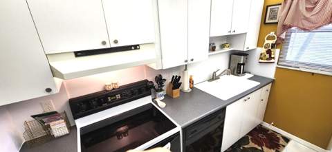 1042 North Drive #D, Delray Beach FL - photo 8 of 18