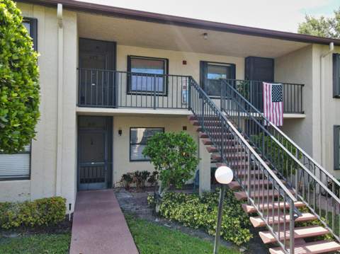 7843 Willow Spring Drive #615, Lake Worth FL - photo 11 of 40