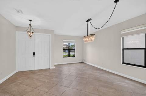 8872 Sandy Creek Way, Lake Worth FL - photo 14 of 99
