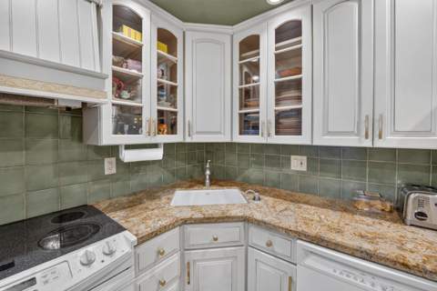 301 N Ocean Boulevard #1006, Pompano Beach FL - photo 6 of 46