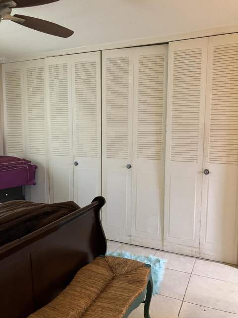 2751 Ashley Drive #G, West Palm Beach FL - photo 11 of 32