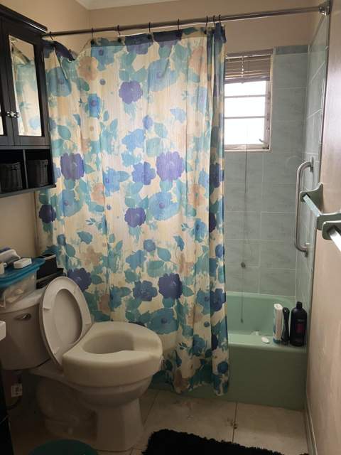 2751 Ashley Drive #G, West Palm Beach FL - photo 12 of 32