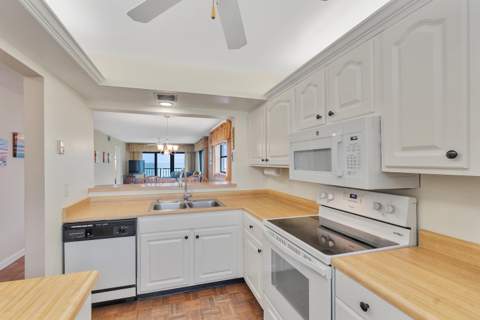 5159 Jimmy Buffett Mem Highway, Fort Pierce FL - photo 11 of 33