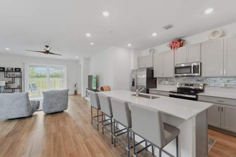 1745 SE Crosswood Way, Port St. Lucie FL - photo 7 of 58