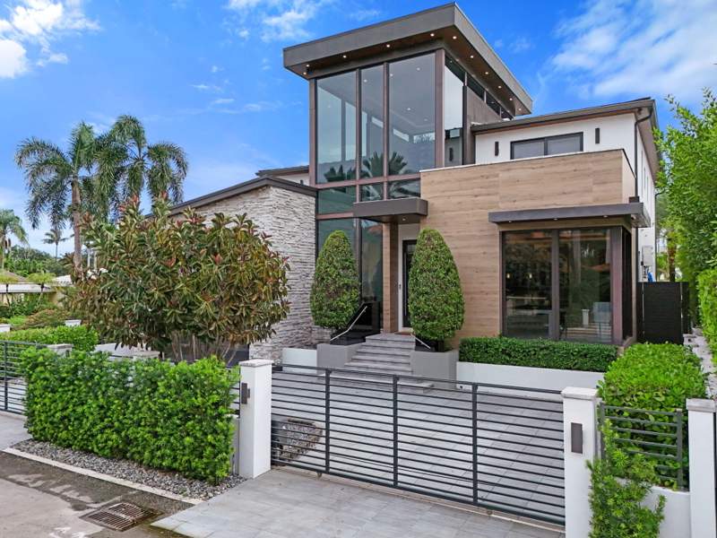 5 bedroom Single Family Residence at 424 Coconut Isle Drive, Venice 8-12 B, Fort Lauderdale — photo 4