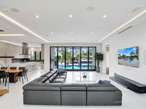424 Coconut Isle Drive, Fort Lauderdale FL - photo 16 of 52