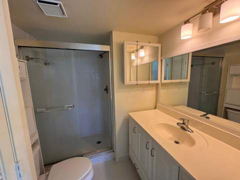 9660 Sunrise Lakes Boulevard #202, Sunrise FL - photo 16 of 32