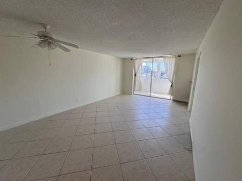 9660 Sunrise Lakes Boulevard #202, Sunrise FL - photo 8 of 32
