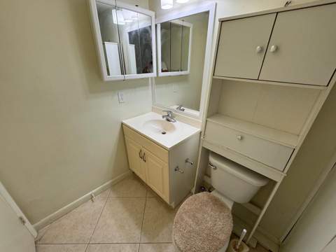 9660 Sunrise Lakes Boulevard #202, Sunrise FL - photo 23 of 32