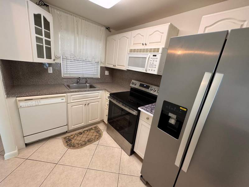 2 bedroom Condominium at 9660 Sunrise Lakes Boulevard #202, Sunrise Lakes 138 Condo, Sunrise — photo 5