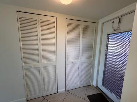 9660 Sunrise Lakes Boulevard #202, Sunrise FL - photo 6 of 32