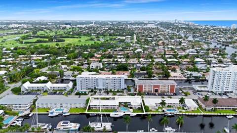 2824 NE 33rd Court #8, Fort Lauderdale FL - photo 7 of 32