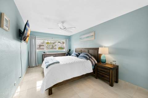 2824 NE 33rd Court #8, Fort Lauderdale FL - photo 23 of 32