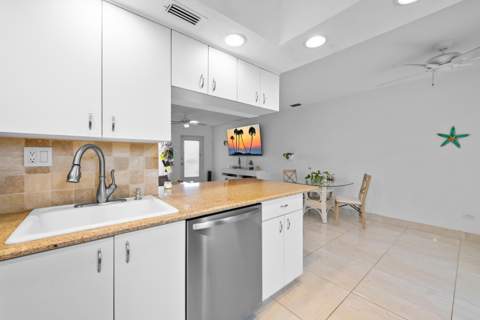 2824 NE 33rd Court #8, Fort Lauderdale FL - photo 19 of 32