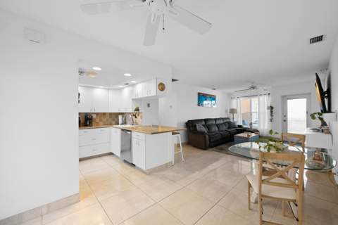 2824 NE 33rd Court #8, Fort Lauderdale FL - photo 20 of 32