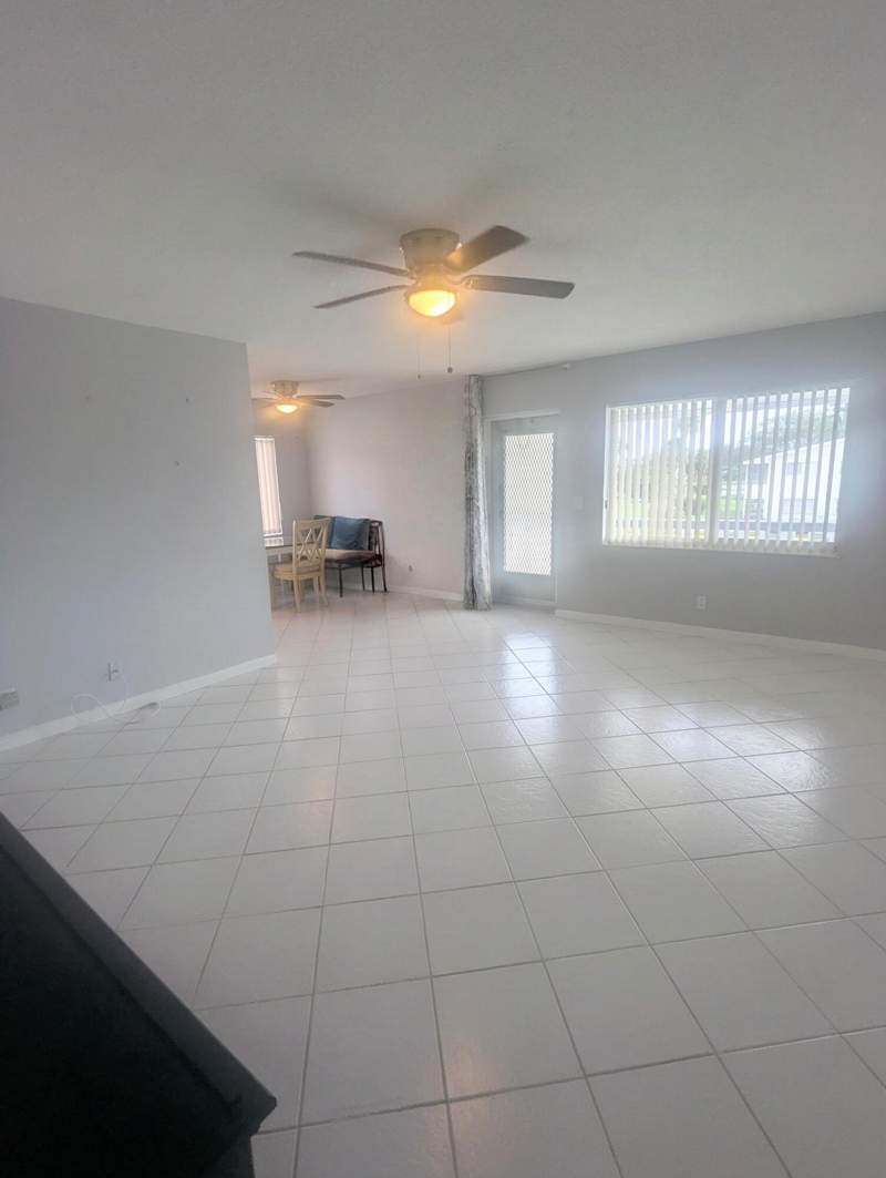 2 bedroom Condominium at 100 Kingswood, Kingswood II Condos, West Palm Beach — photo 5