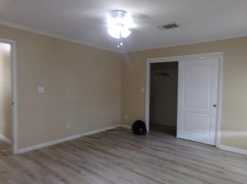 147 Plantation Boulevard, Greenacres FL - photo 8 of 47