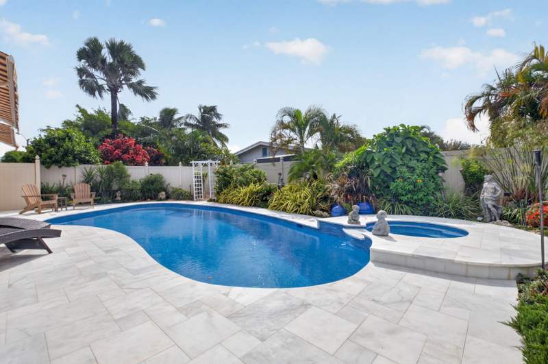 2 bedroom Single Family Residence at 415 Colonial Road, Colonial Estates, West Palm Beach — photo 5