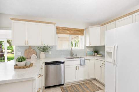 8 Bell Lane, West Palm Beach FL - photo 17 of 70