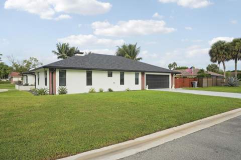 4078 Alpinia Court, Boynton Beach FL - photo 10 of 71
