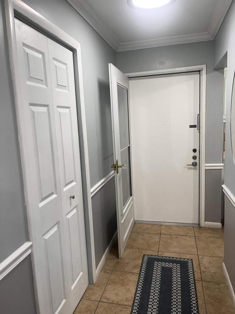 2 bedroom Condominium at 6080 NW 44th Street #211, Greens Of Inverrary Phase I, Lauderhill — photo 2