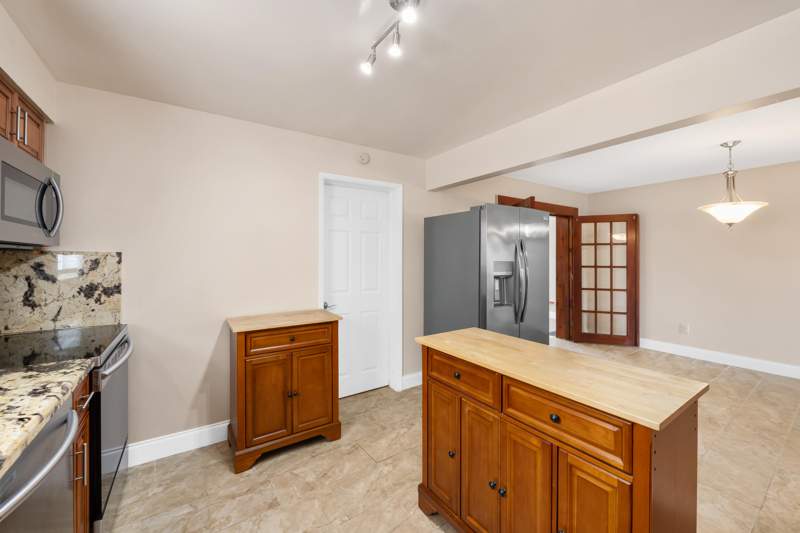 3 bedroom Single Family Residence at 51 NE 49th Street, North Andrews Gardens First Add, Fort Lauderdale — photo 5