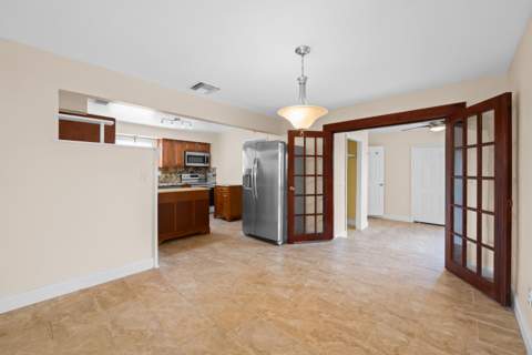 51 NE 49th Street, Fort Lauderdale FL - photo 11 of 27