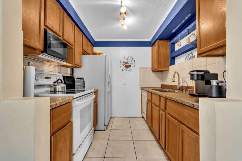 2 bedroom Single Family Residence at 6872 NW 26th Court, Gold Key Villas, Sunrise — photo 5