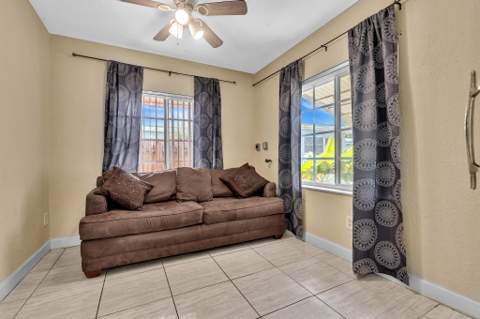 6872 NW 26th Court, Sunrise FL - photo 19 of 40