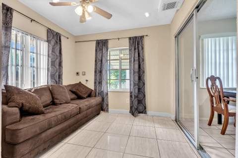 6872 NW 26th Court, Sunrise FL - photo 18 of 40