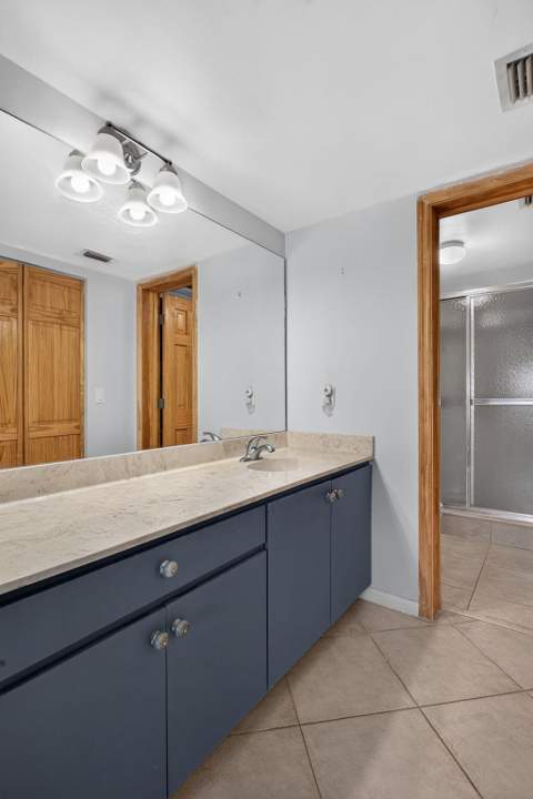 305 Congressional Way, Deerfield Beach FL - photo 14 of 26