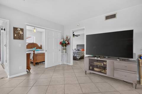 305 Congressional Way, Deerfield Beach FL - photo 11 of 26