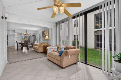 305 Congressional Way, Deerfield Beach FL - photo 24 of 26