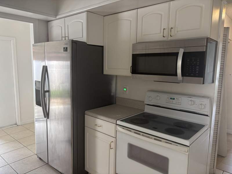 3 bedroom Single Family Residence at 7433 SW 13th Street, North Lauderdale Village Sec 6, North Lauderdale — photo 5