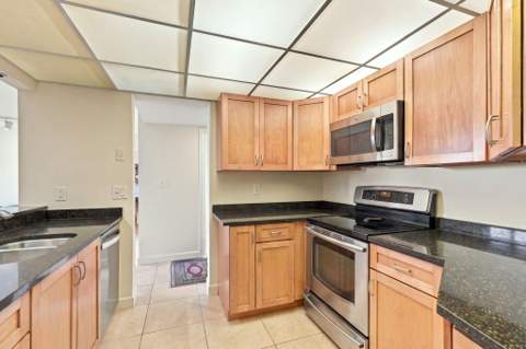 1301 River Reach Drive #507, Fort Lauderdale FL - photo 11 of 35