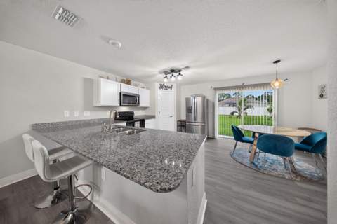 1350 SW Paar Drive, Port St. Lucie FL - photo 11 of 44