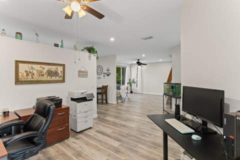 18413 NW 20th Street, Pembroke Pines FL - photo 12 of 64