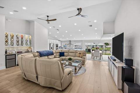122 Queen Frederika Court, Hutchinson Island FL - photo 10 of 69