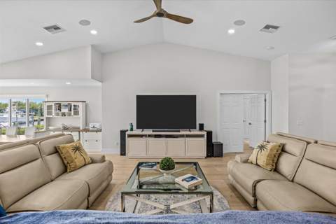 122 Queen Frederika Court, Hutchinson Island FL - photo 12 of 69