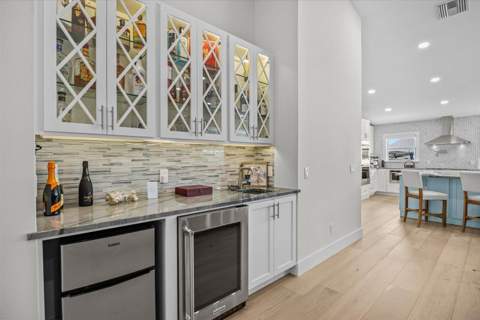 122 Queen Frederika Court, Hutchinson Island FL - photo 13 of 69