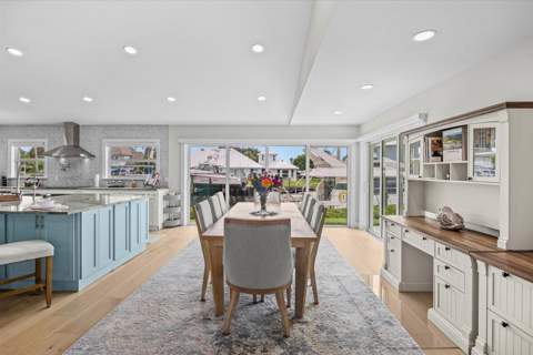 122 Queen Frederika Court, Hutchinson Island FL - photo 14 of 69