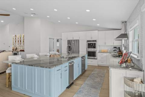 122 Queen Frederika Court, Hutchinson Island FL - photo 21 of 69