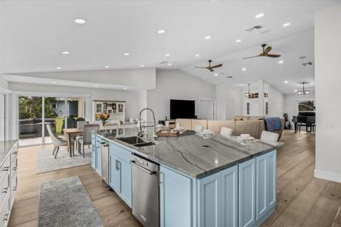 122 Queen Frederika Court, Hutchinson Island FL - photo 24 of 69